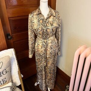 BB Dakota Beige Snakeskin Long Sleeve Dress